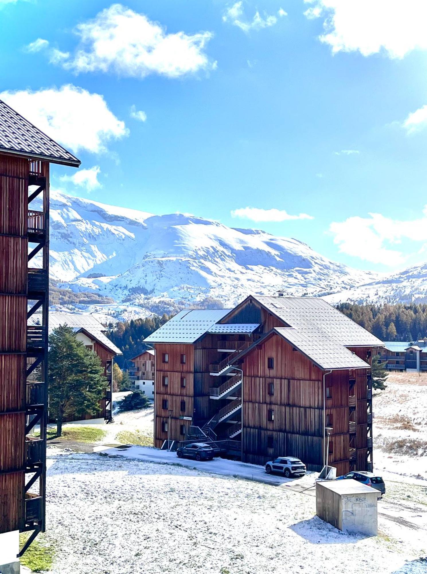 Appartement Chalets Du Super D Saint-Étienne-en-Dévoluy Exterior foto
