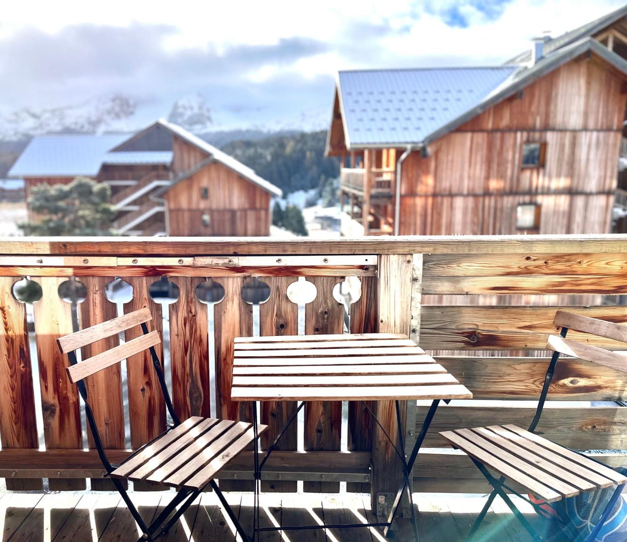 Appartement Chalets Du Super D Saint-Étienne-en-Dévoluy Exterior foto